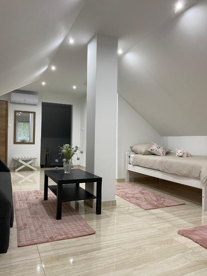 Apartma Azurre Postumia Esterno foto