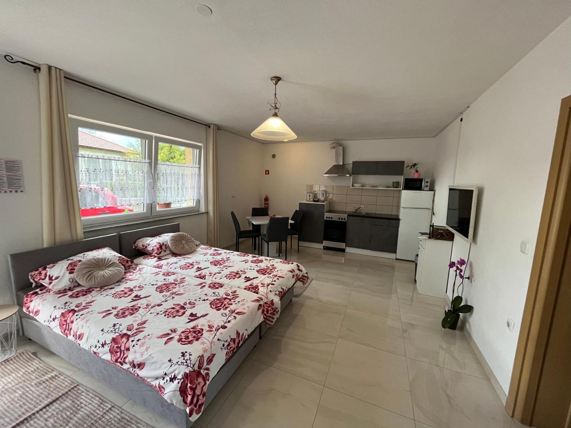 Apartma Azurre Postumia Esterno foto